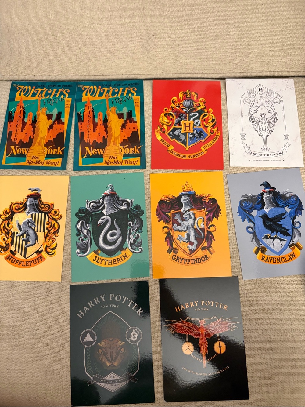 Warner Bros. Harry Potter New York Post Cards. 10 total 9 different